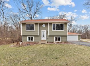 1160 Cardinal Ct, Porter, IN 46304