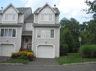 1 Cygnet Rd, Congers, NY 10920