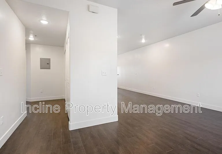 1389 Northfield Rd #8 — Photo 7