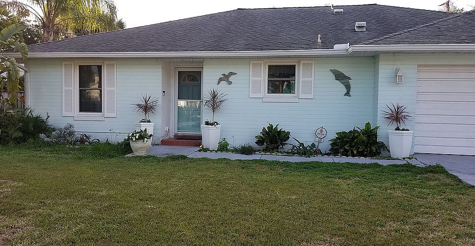 1st image of 120 Arlington Way