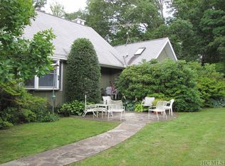 119 New Morning Ln, Cashiers, NC 28717