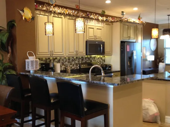 11001 Gulf Reflections Dr APT 406, Fort Myers, FL 33908