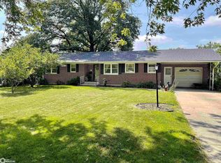 102 E Green St, Mount Pleasant, IA 52641
