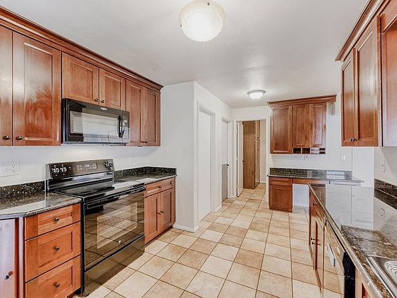 5th image of 1117 Atwood St