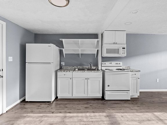 4th image of 4126 Paladino St #4030