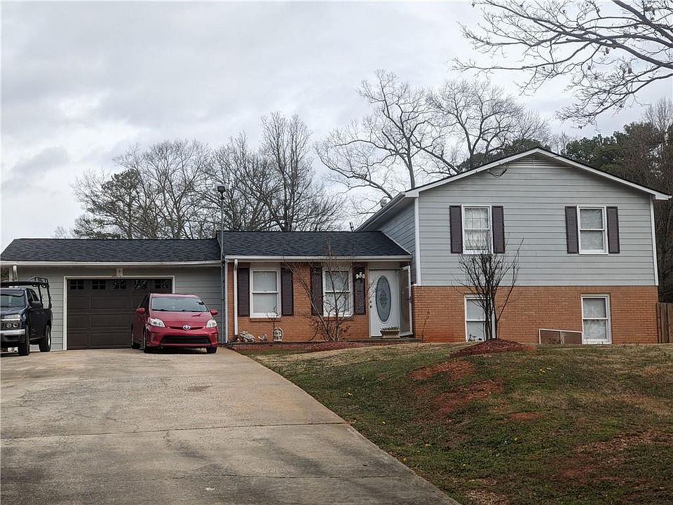 1st image of 3081 Hillwood Dr
