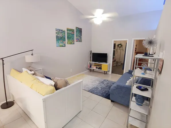 3832 SW 30th Ter #Id1359098p, Gainesville, FL 32608