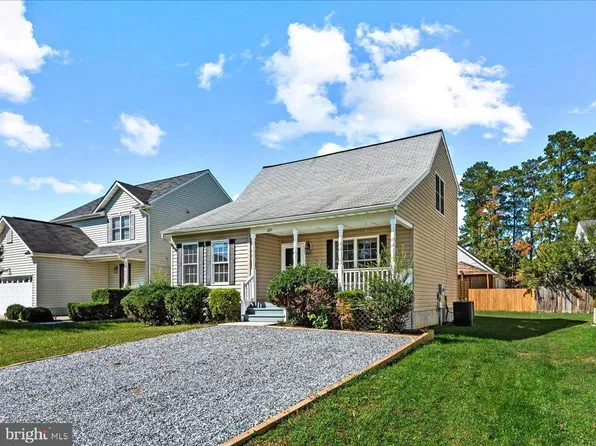 321 3rd St, Colonial Beach, VA 22443