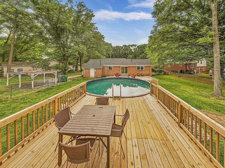 6800 Elm Forest Dr — Photo 19