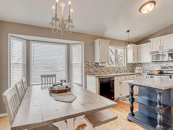 4th image of 8343 S Plum Blossom Cir