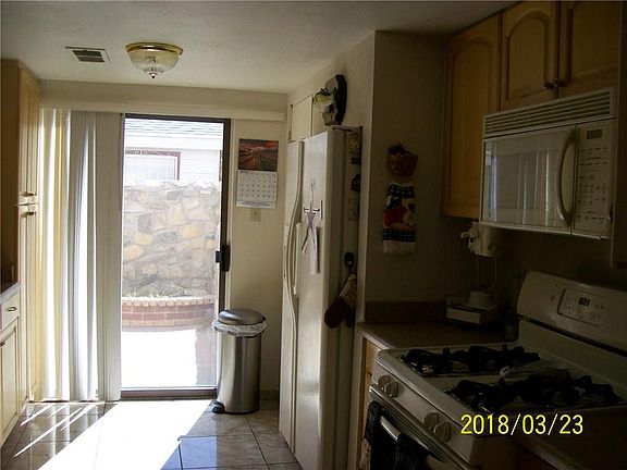 2nd image of 1456 Rebecca Ann Dr