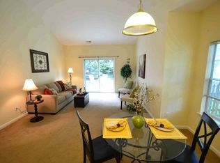 212 Sir Richard Ln, Chapel Hill, NC 27517