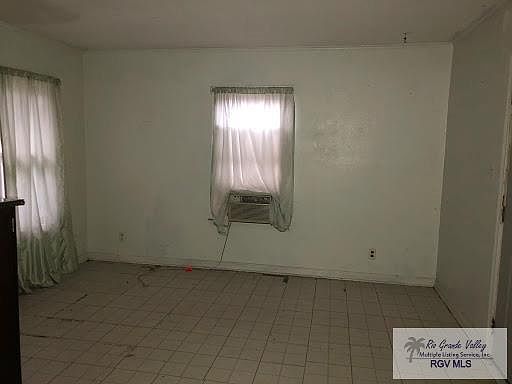 4th image of 614 McDavitt Blvd