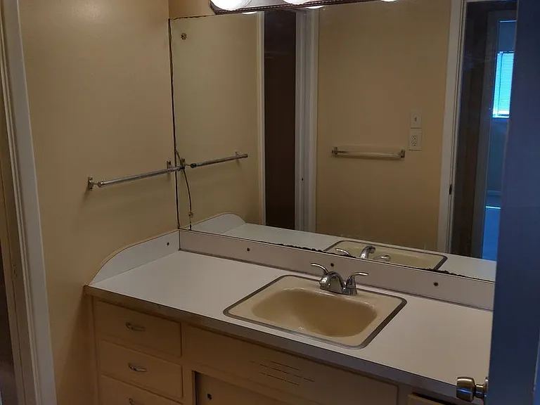 359 Waxwood Ln — Photo 14