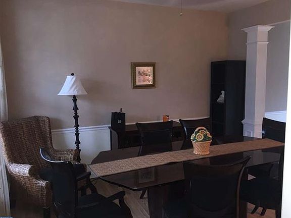 3rd image of 3727 Highland Dr