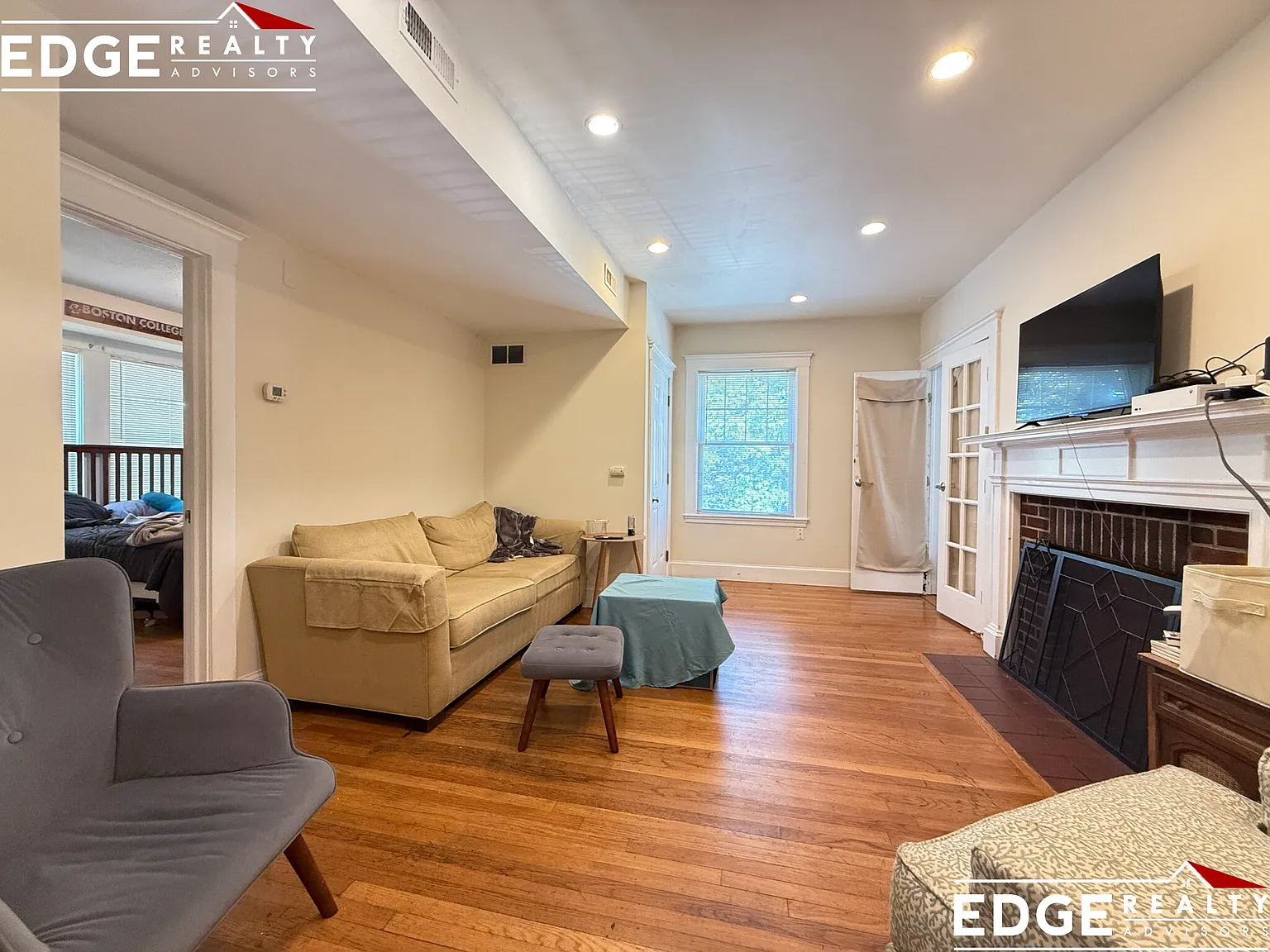 4 bed, 2.0 bath, $6,000 — Photo 3