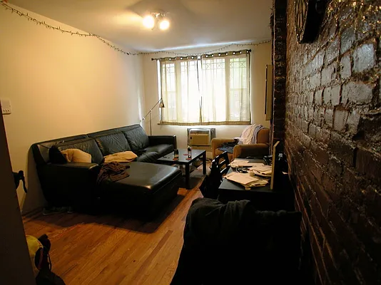 Rented by (Legacy) NY Quality Living Uptown | media 37