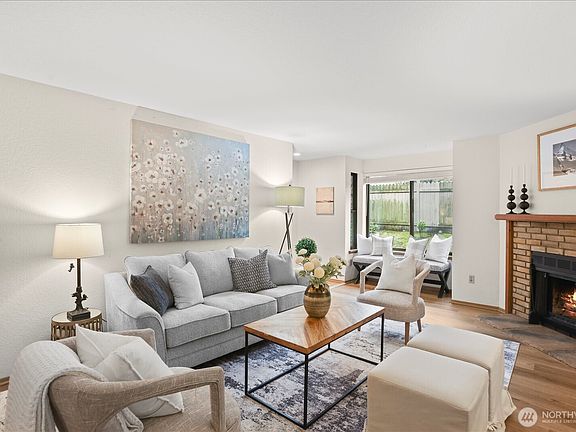 4th image of 8407 18th Avenue W #1-105