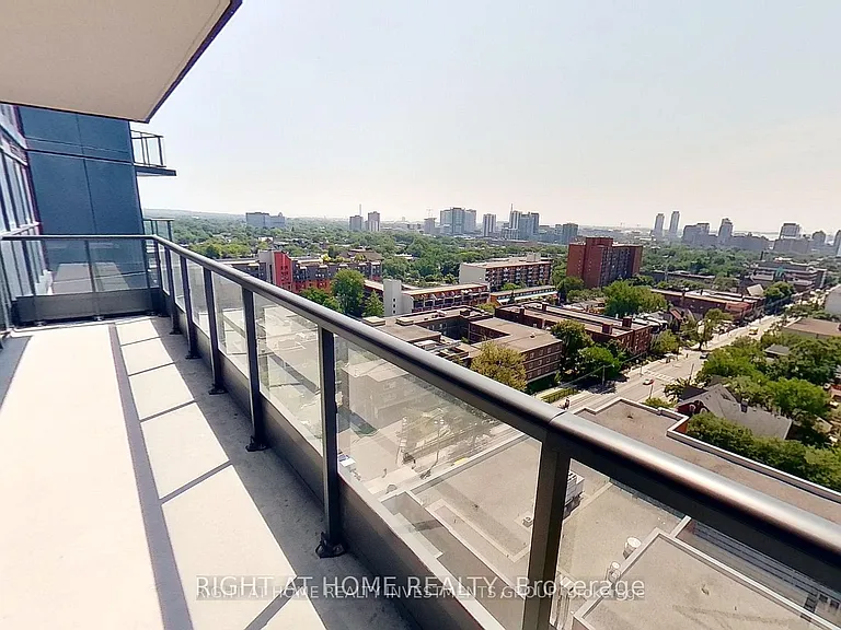 159 Wellesley St E #1408 — Photo 19