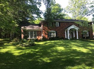 6929 Bennett Rd, Cincinnati, OH 45230