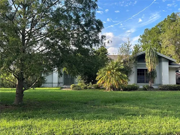 215 S LAKE MARIAM DRIVE, WINTER HAVEN, FL 33884