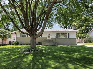 1045 Brentford Dr, Columbus, OH 43220