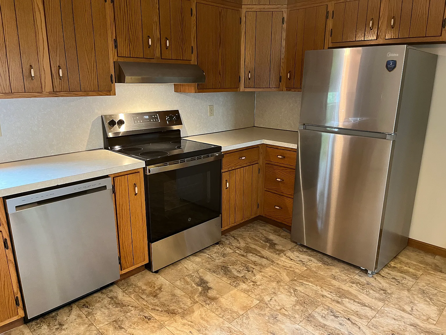 276 Landis Ln — Photo 3