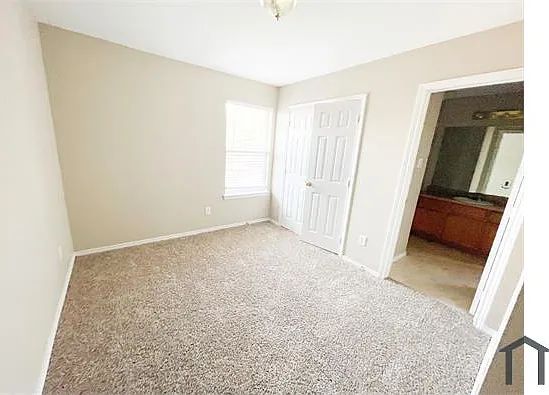 2704 Clemson Cir #A — Photo 4