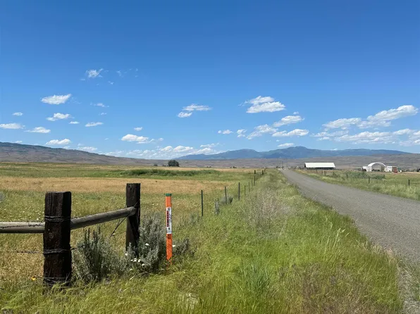 2300 Waite Rd, Midvale, ID 83645