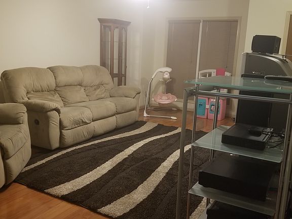 3rd image of 2443 Avalon Woods Dr