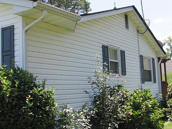 3rd image of 27 Anchor Ct
