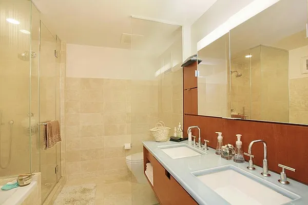 Rented by Corcoran | media 3