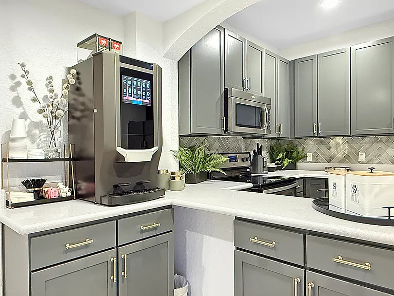 Hadley Midtown — Photo 13