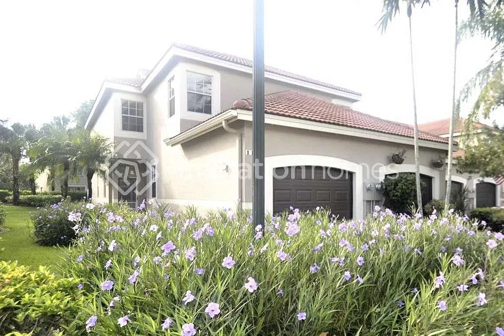 1136 Sorrento Dr Weston, FL 33326 — Photo 1