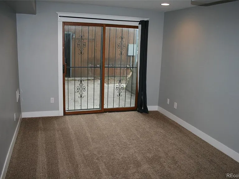 1335 S Ogden St — Photo 10