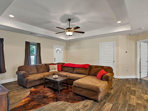 2nd image of 5067 Bonita Ave