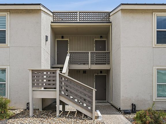 5th image of 2412 Bayhouse Dr