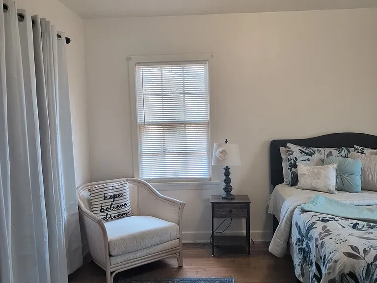 421 W Centennial St — Photo 22