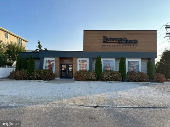 1012 Central Ave, Ship Bottom, NJ 08008