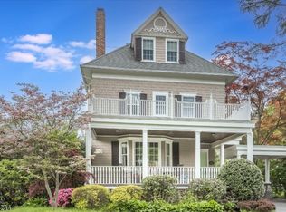 254 Ridgewood Ave, Glen Ridge, NJ 07028