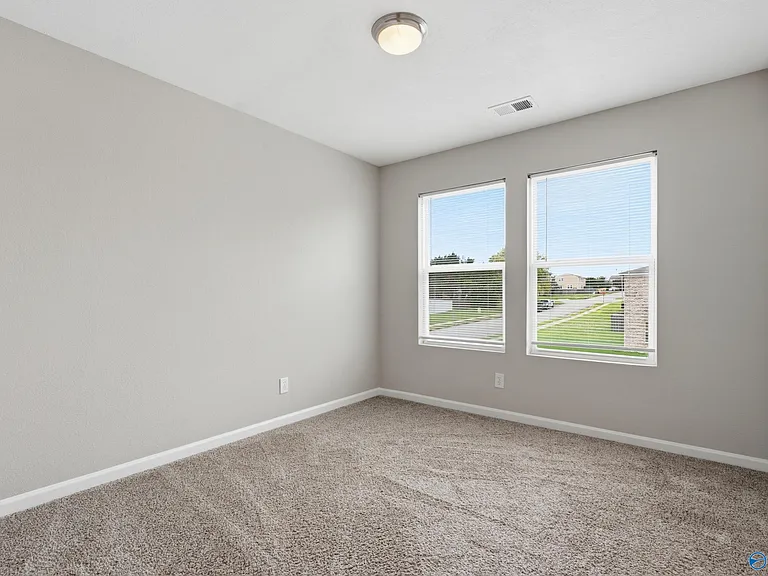 3262 Lakeland Dr — Photo 11