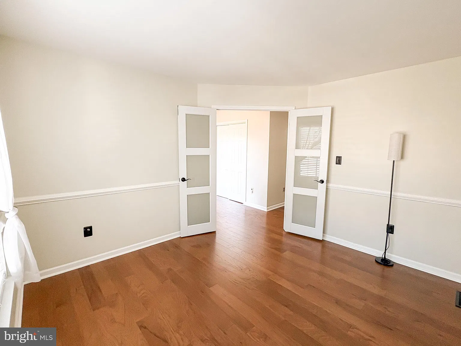 3 bed, 2.5 bath, 1636 sqft, $2,800 — Photo 4