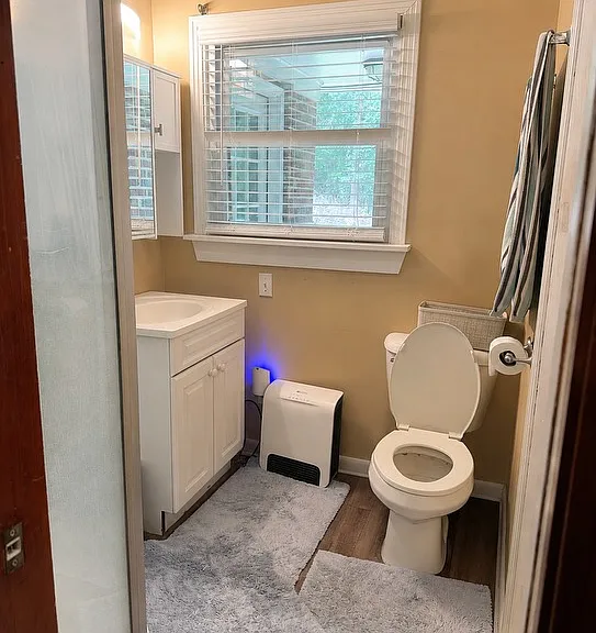 105 Greenwood Ave — Photo 4