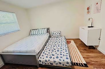 1st image of 2119 Bendway Dr