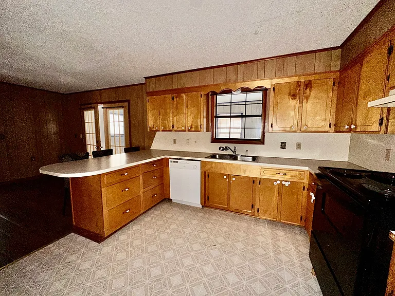 1210 Port Arthur Ter — Photo 10