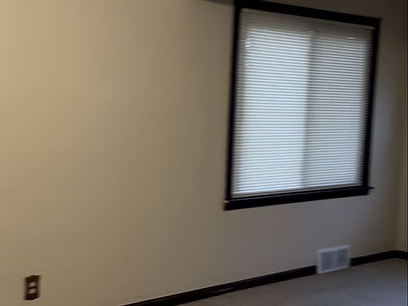 104C324D-109D-4484-8F58-FD3D27F00FF4