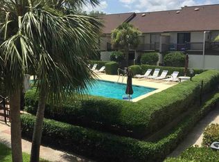 10200 Lake Shore Dr APT 4, Myrtle Beach, SC 29572
