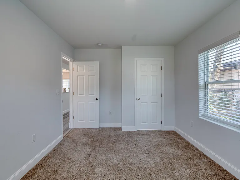 130 Harrison Rd — Photo 23