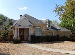 2203 Hedgestone, Fredericksburg, TX 78624