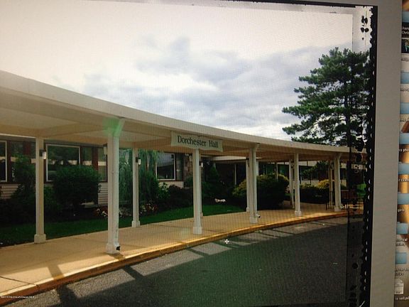 4th image of 216C Buckingham Ct